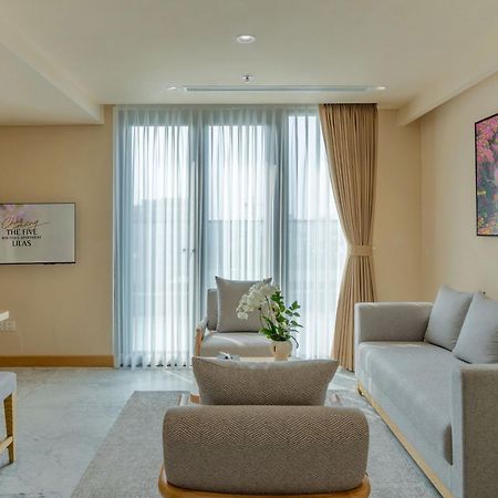 The Five Suites Lilas Hanoi Exterior photo