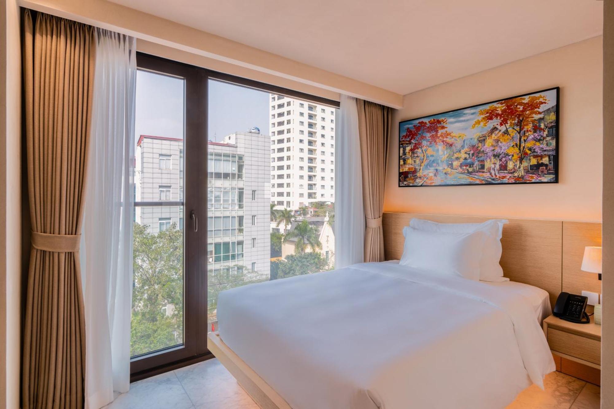 The Five Suites Lilas Hanoi Exterior photo
