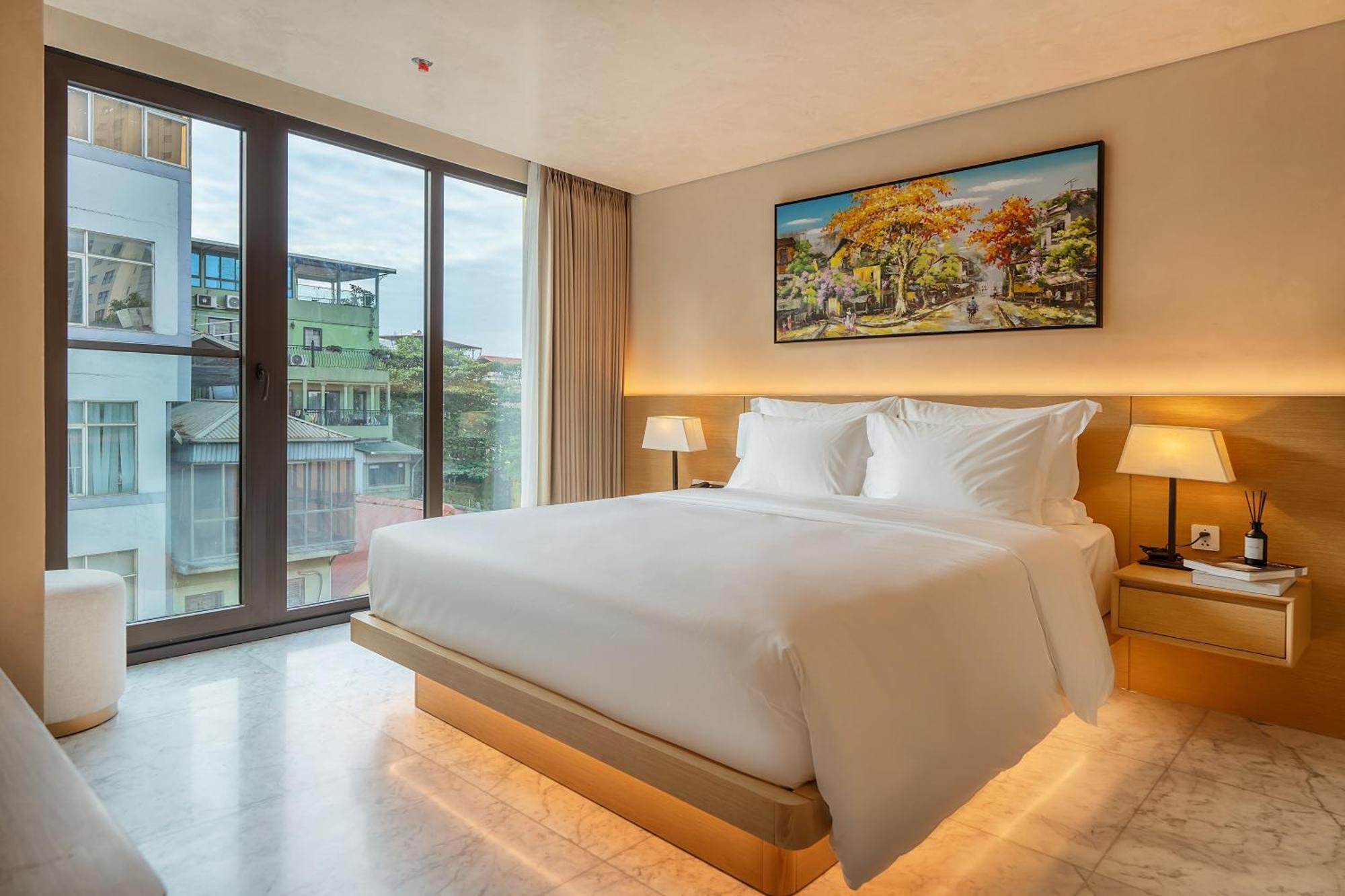 The Five Suites Lilas Hanoi Exterior photo