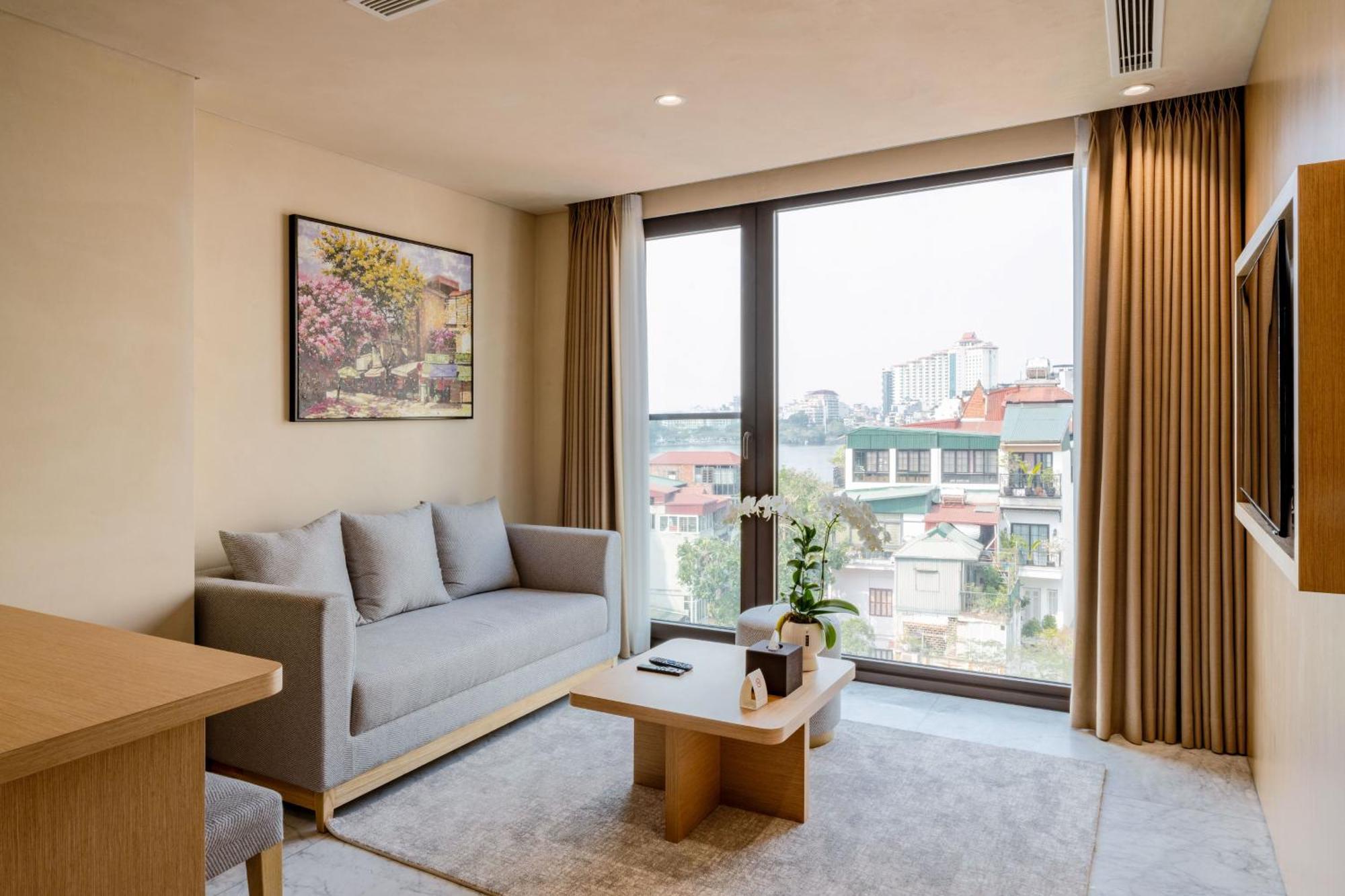 The Five Suites Lilas Hanoi Exterior photo