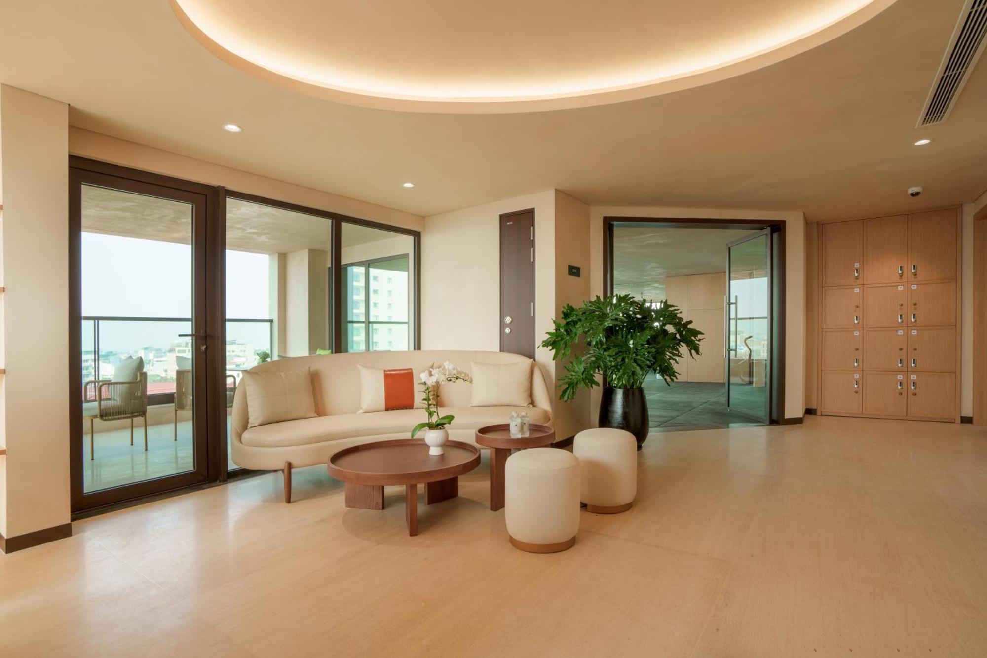 The Five Suites Lilas Hanoi Exterior photo