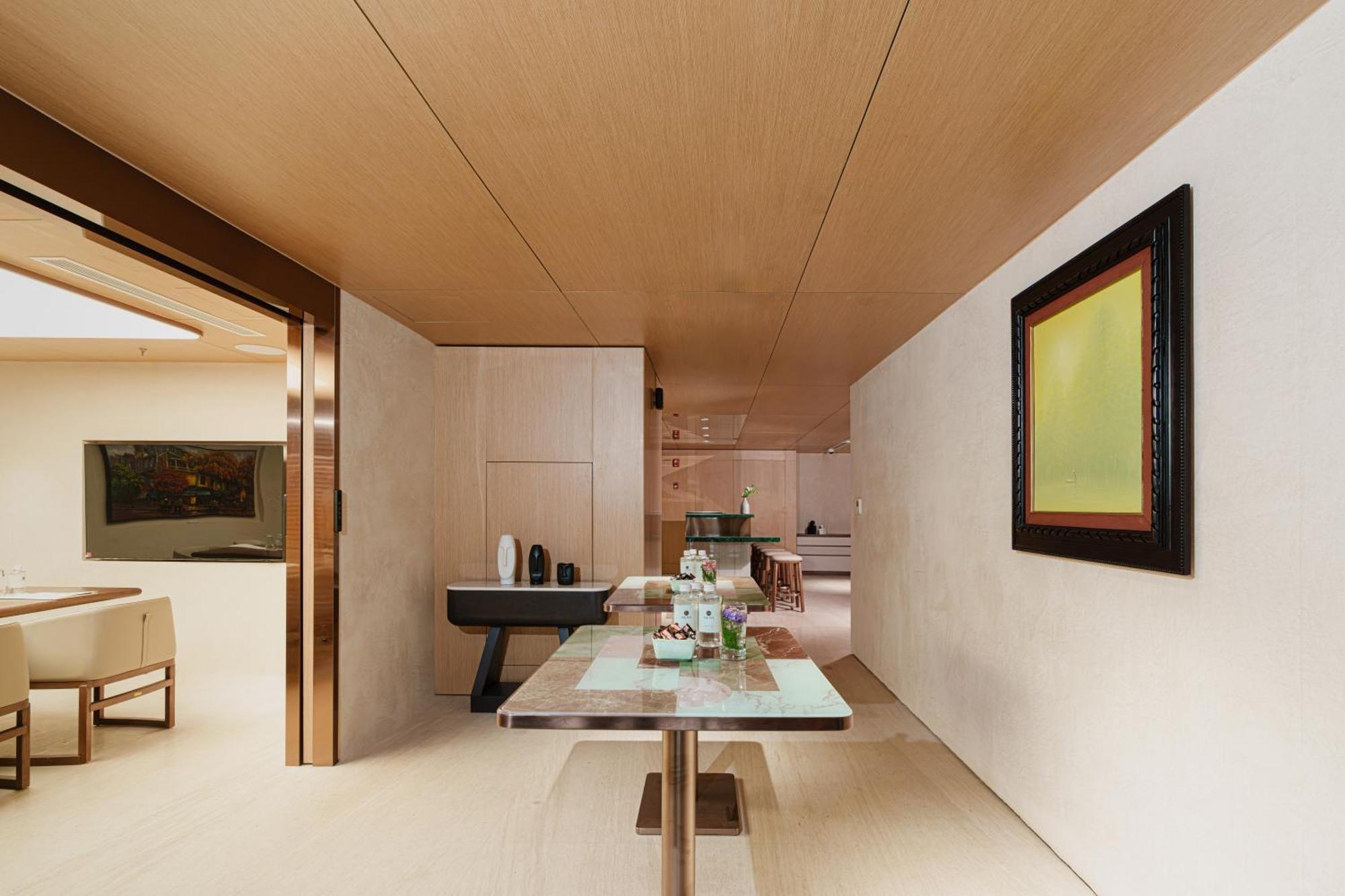 The Five Suites Lilas Hanoi Exterior photo