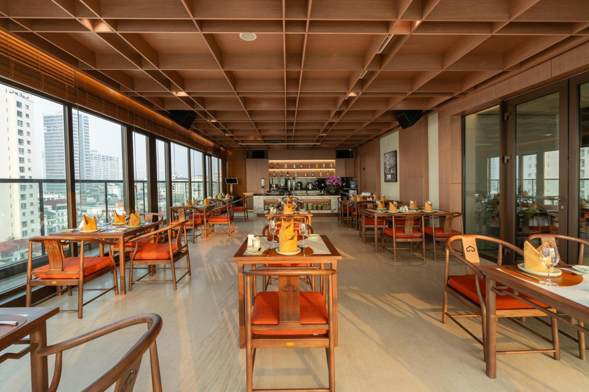 The Five Suites Lilas Hanoi Exterior photo