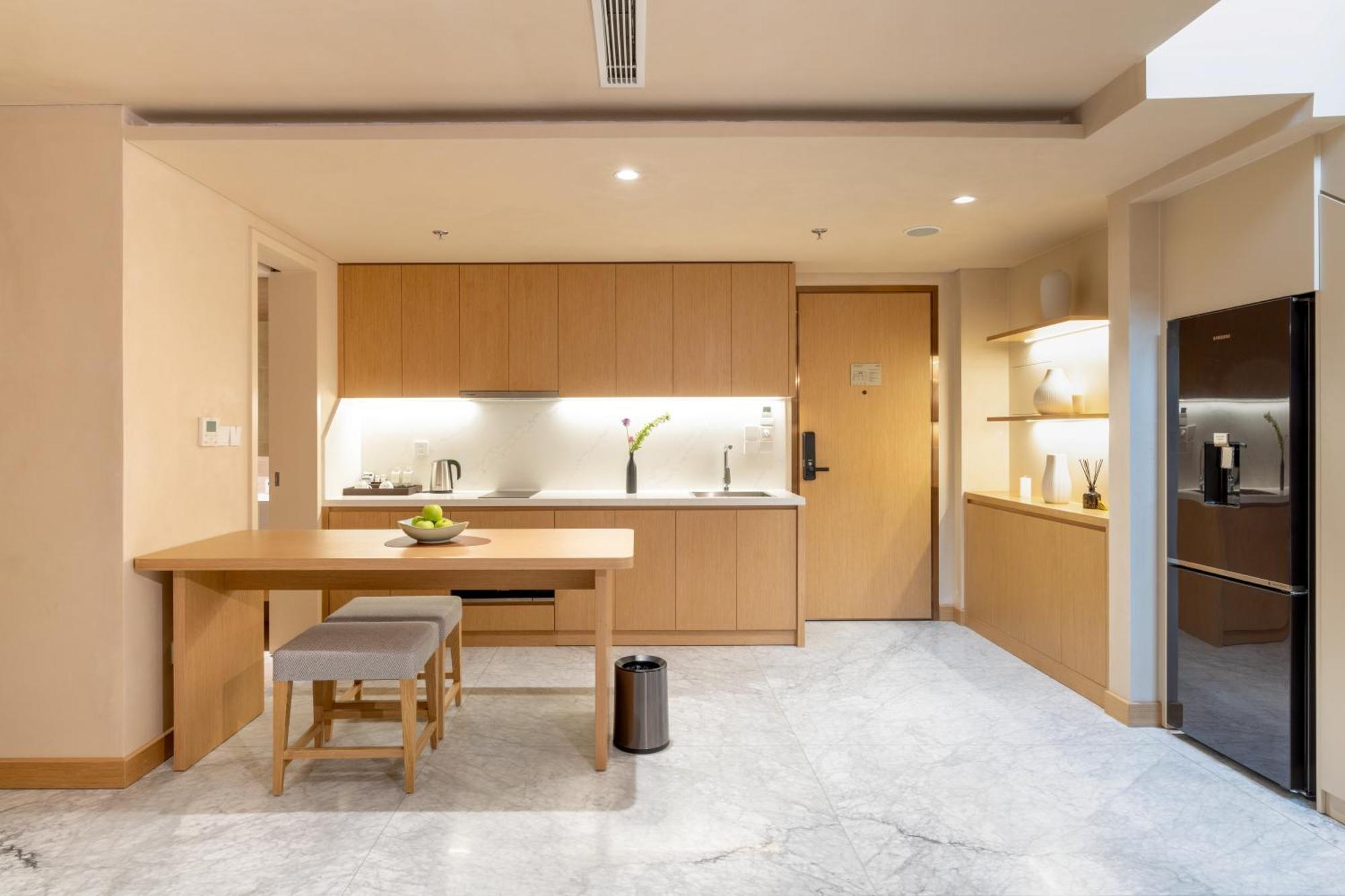 The Five Suites Lilas Hanoi Exterior photo